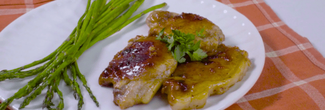 CHULETAS DE CERDO EN SALSA DE MIEL