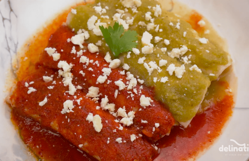 Enchiladas de pollo divorciadas | Delination