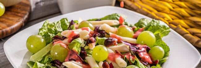 ensalada con vinagreta de frambuesa