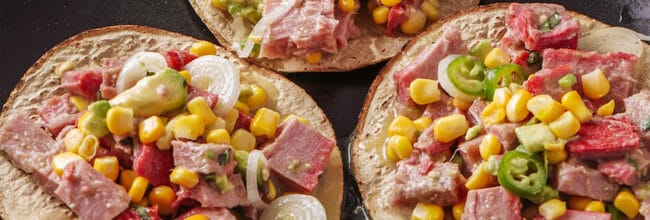 tostadas de atún a la naranja