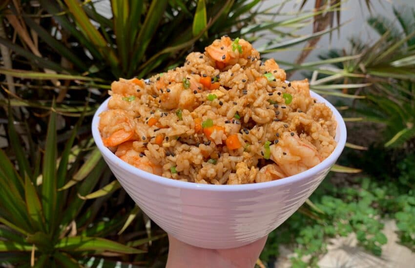 arroz frito con camarones