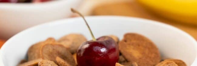 Puffs de cereza con plátano