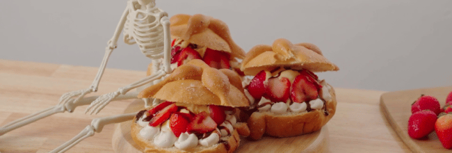 pan de muerto con nieve