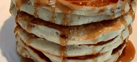 Hot cakes de cajita esponjosos