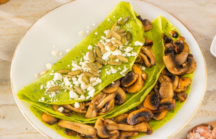 Crepas de espinacas con champiñones