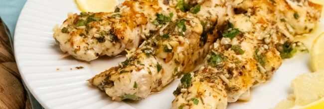 BROCHETAS-DE-POLLO-PARMESANO